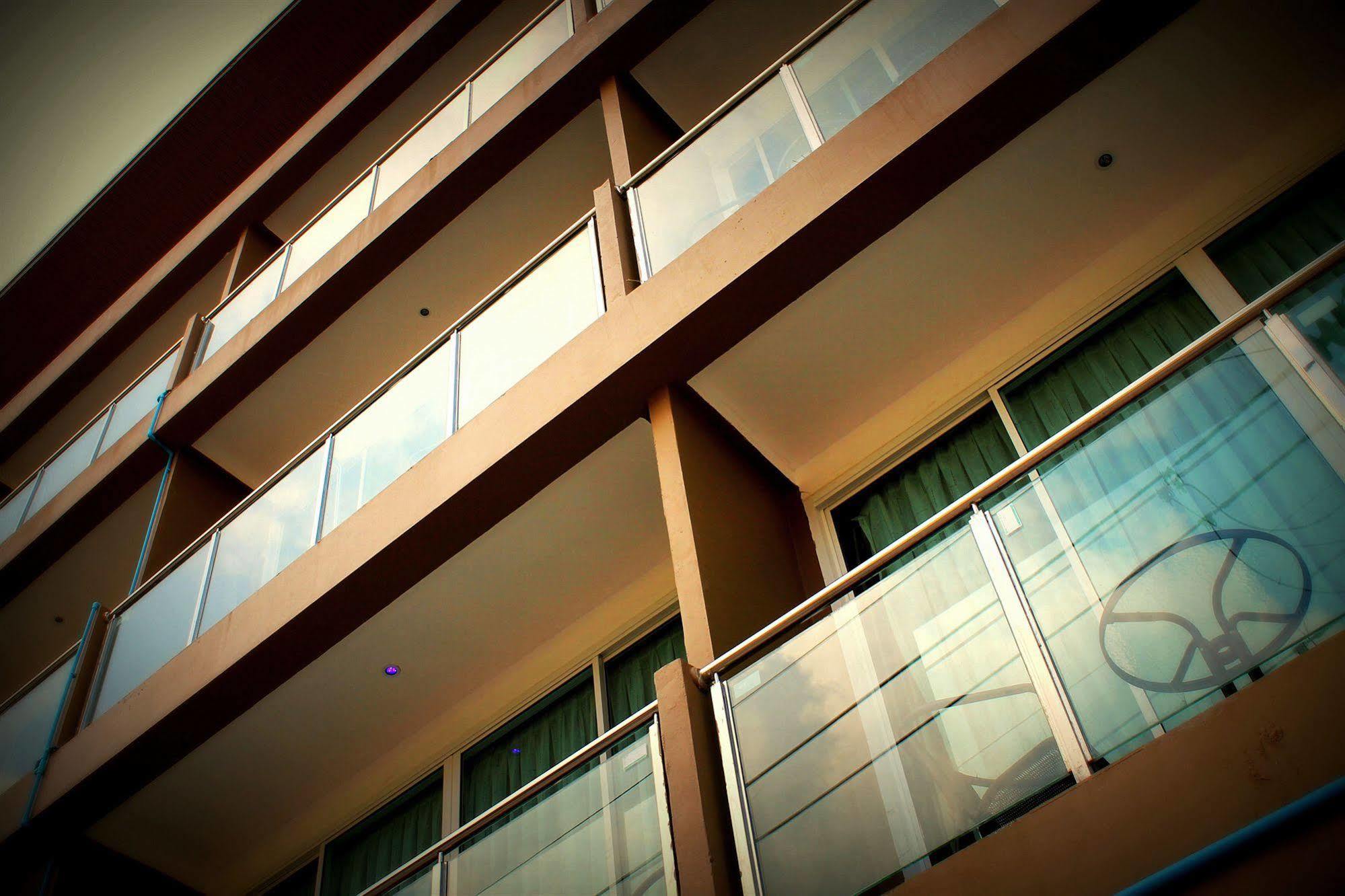 Silver Sand Suites Hotel Ao Nang Beach Exterior foto